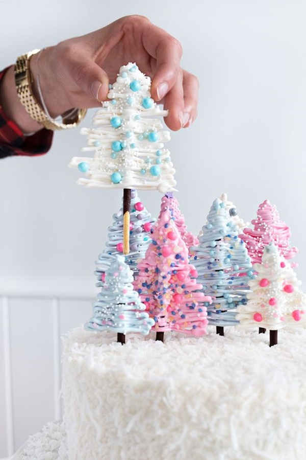 60 Easy Christmas Cake Decoration Ideas
