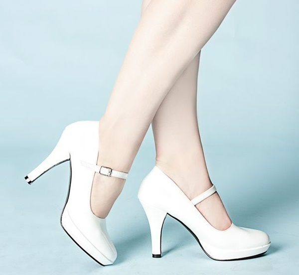 different-kind-of-white-shoes-for-women-8