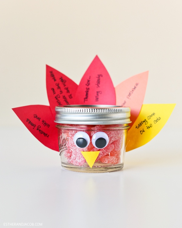 Easy-Thanksgiving-Arts-and-Crafts-Ideas-for-Kids