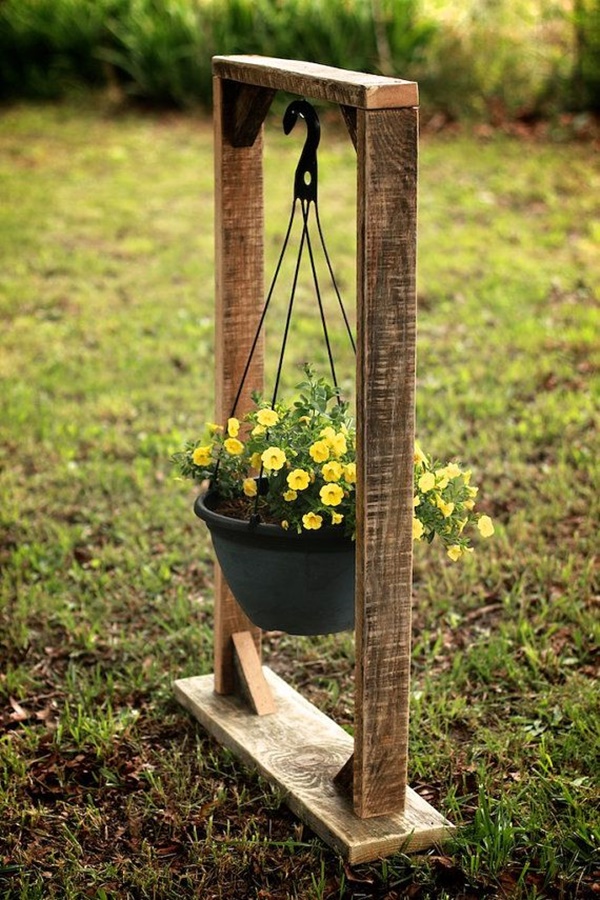 10 DIY Flower Pot Stand Ideas