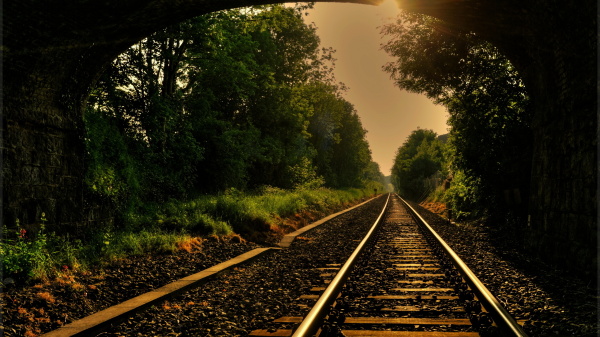 RElaxing railroad track wallpapers (38)