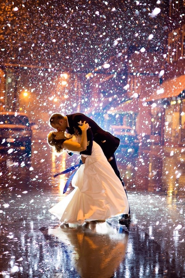 couple-in-the-rain-photography-ideas-12