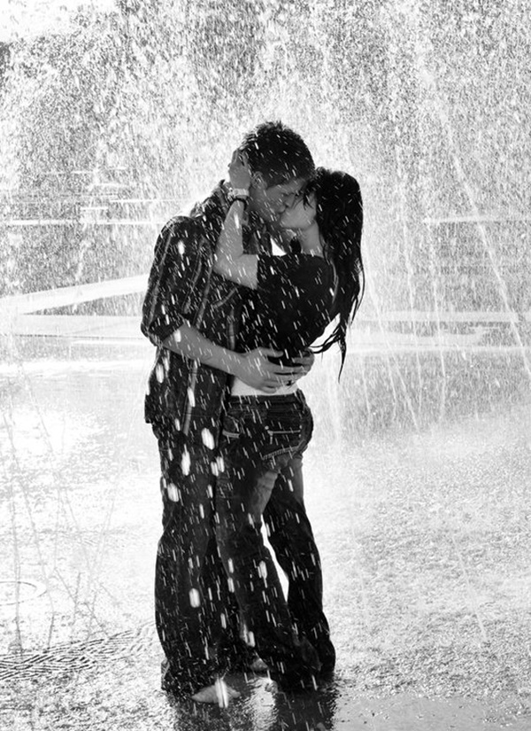 couple-in-the-rain-photography-ideas-25