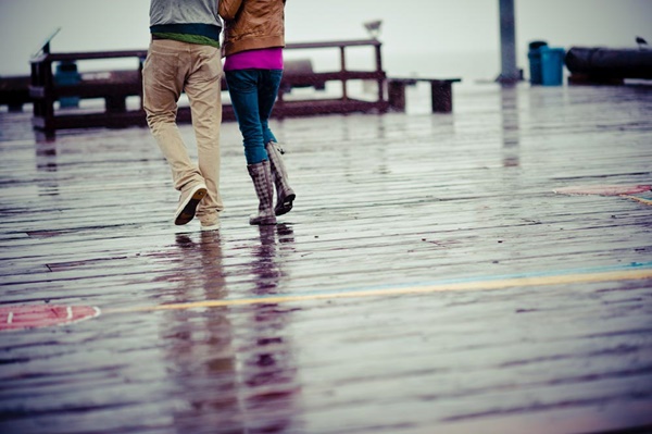 couple-in-the-rain-photography-ideas-31