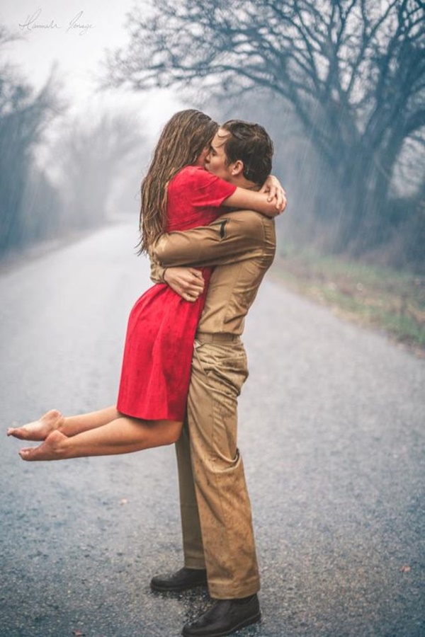 couple-in-the-rain-photography-ideas-5