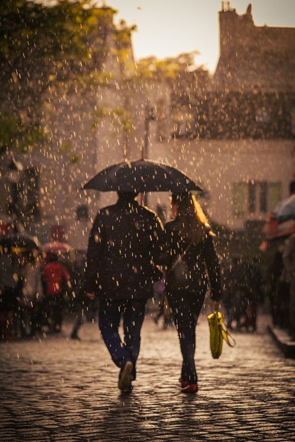 couple-in-the-rain-photography-ideas-8