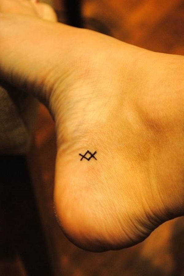 small-tattoo-ideas-with-their-meaning-17