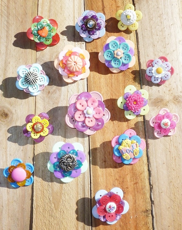 Decorative-And-Brilliant-Button-Art-And-Craft-Ideas