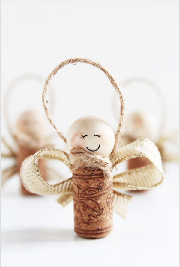 Wine-Cork-Crafts-Ideas