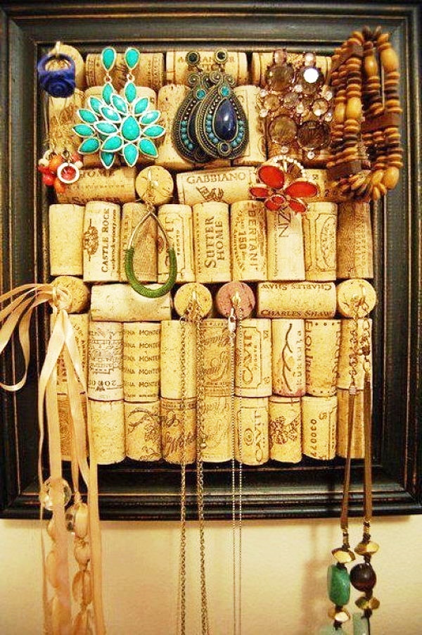 Wine-Cork-Crafts-Ideas