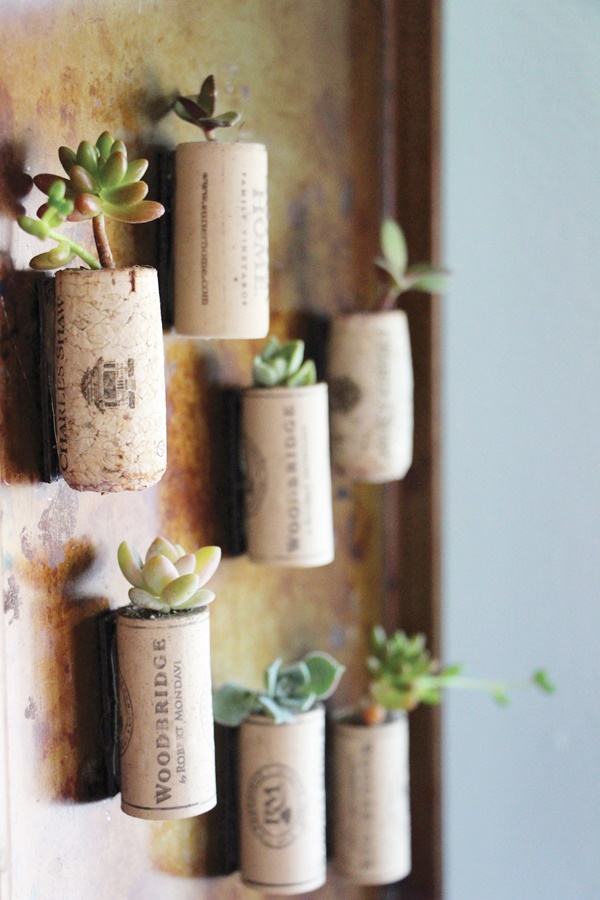 Wine-Cork-Crafts-Ideas