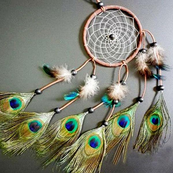 Peacock-Feather-Wall-Decor-Ideas