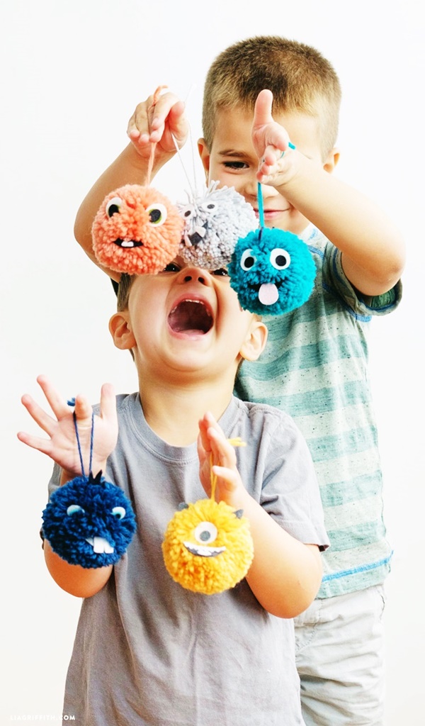 Pompom-Kids-Craft-Ideas