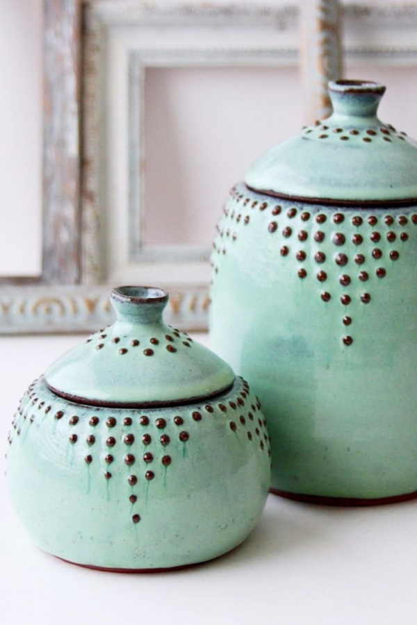 Pottery-Painting-Ideas-To-Try-This-Season