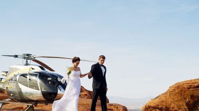 Wedding-Tech-Ideas-to-Make-Your-Big-Day-Glamorous