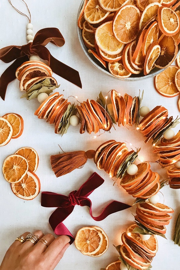 Super Cool DIY Dried Orange Garland Ideas