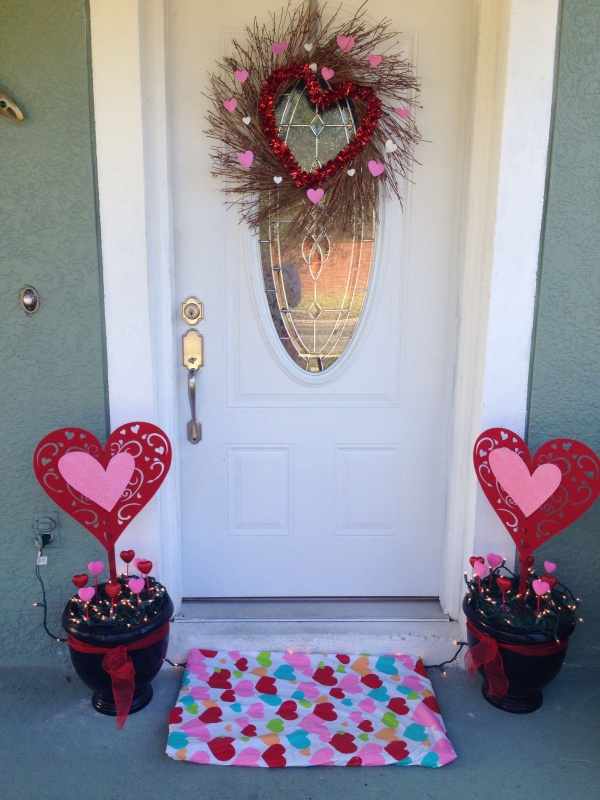 Stunning And Romantic Valentine's Day Decorations Ideas