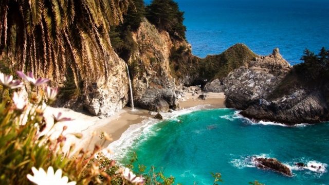 Underrated-Beaches-in-the-United-States-to-visit-in-the-post-pandemic-world