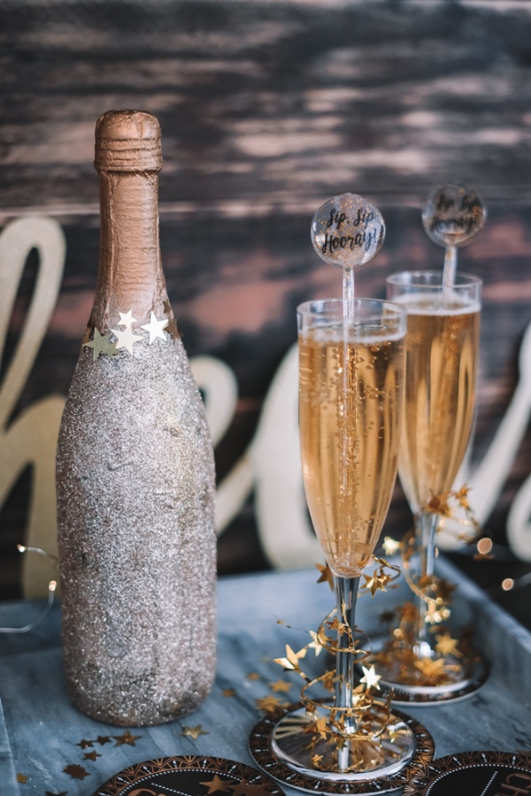 Creative-Ways-to-Use-Champagne-Containers