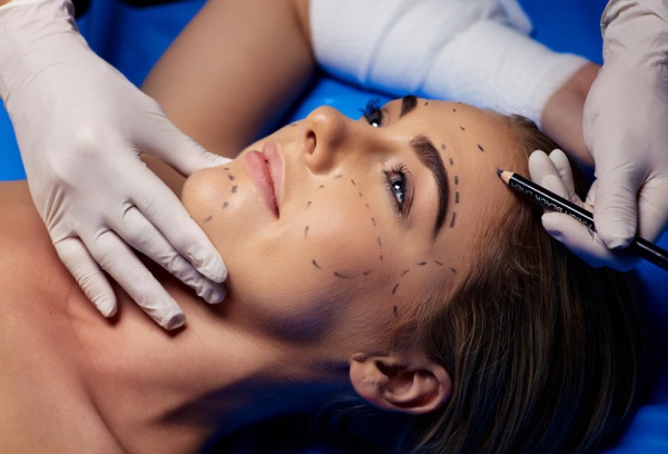 The Changing Landscape of Cosmetic Surgery Treatments in Geneva
